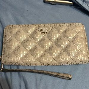 Guess wallet